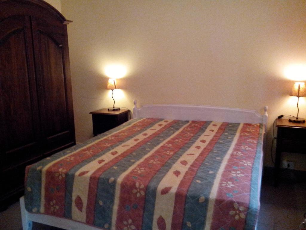 Locanda Del Sorriso Энтраккуе Номер фото